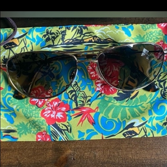 Maui Jim Baby Beach Sunglasses Gold Rims Bronze Lenses With Tortoise Tips. - Picture 6 of 6
